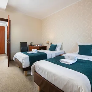Apart-hotel Globus