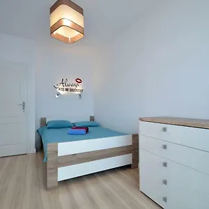 https://apartamenty-z-widokiem-na-morze-kolobrzeg.kolobrzeghotels.com