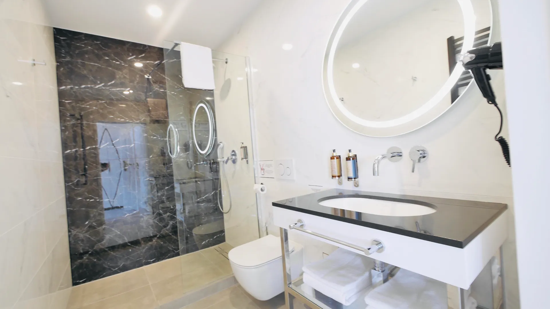 Aparthotel Szewska 22 Boutique Krakov 3*,